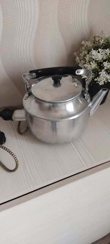 умный чайник: Чайник Советский СССР электрический алюминиевый рабочий 2.5 л