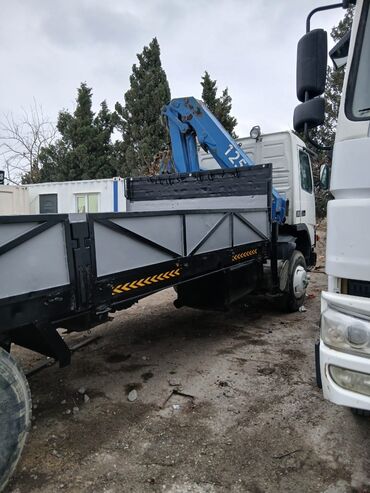 Yük maşınları: Volvo yük maşını – kranlı bortlu Xüsusiyyətlər: - Marka/model: Volvo — 10