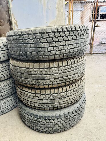 шины на авто: Шины 215 / 70 / R 16, Зима, Б/у, Комплект, Легковые, Корея, Hankook