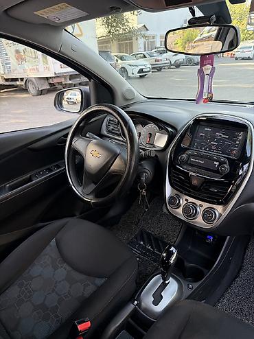 купить chevrolet: Chevrolet Spark: 2018 г., 1 л, Вариатор, Бензин, Хэтчбэк — 9