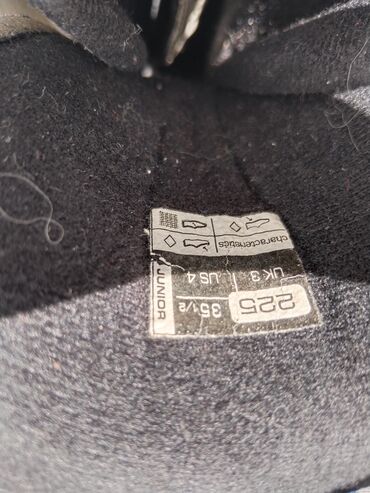 Лыжные ботинки: Лыжные ботинки, б/у, сделано в Словении, осталась пара, размер 37 — 13