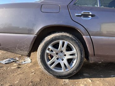 Mercedes-Benz: Mercedes-Benz E-Class: 1990 г., 2.3 л, Механика, Бензин, Седан — 17