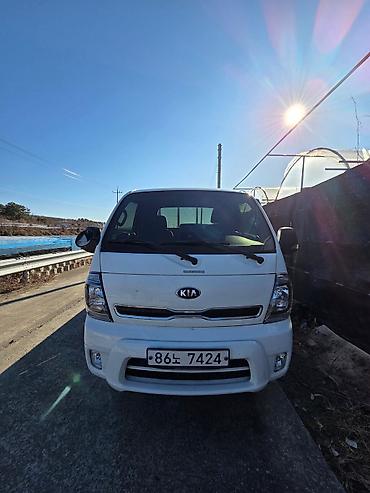 Kia: Kia : 2022 г., Механика, Газ — 1