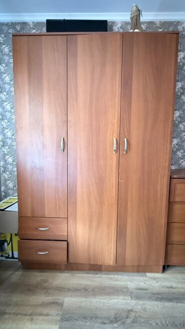 спальный гарнитур мадонна: Шкаф для одежды, Прямой