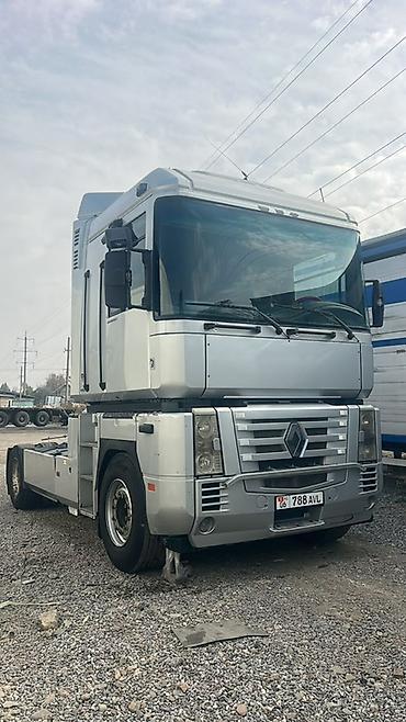 82 мтз: Тягач, Renault, 2005 г. — 4