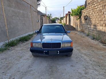 mersedes yeşqa: Mercedes-Benz 190: 2 l | 1991 il Sedan