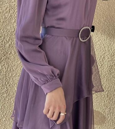 трикотажное платье серо: Вечернее платье, Длинная модель, С рукавами