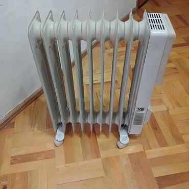 Mobil telefonlar üçün digər aksesuarlar: Yağlı radiator tipli elektrikli qızdırıcı Məhsul təsviri: - Segmentli