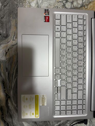 ASUS: ASUS VivoBook noutbuku satılır . Ela vəziyyətdədir, heç bir problemi — 4