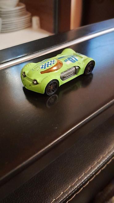 dvd oyun: Orginal Hot Wheels metal oyuncaq maşın – model: “Rev Rod” (təxmini) — 2