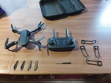 foto çanta: Qatlana bilən RC kvadrokopter dron dəsti Məhsul təsviri: - Kompakt — 1