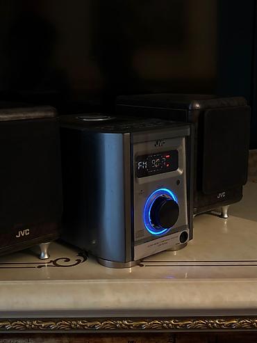 dinamik ev: Jamo SUB 250 + JVC mikro musiqi sistemi və akustik dəst Məhsul — 9