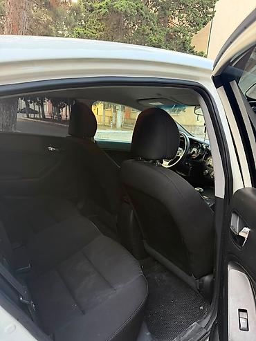 Avtomobil satışı: Kia Forte: 1.8 l | 2015 il Sedan — 3
