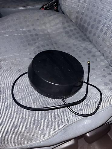 antena maxrad: Maşın üçün xarici GPS/GNSS antenası - Qara rəngli, dairəvi korpus - — 1