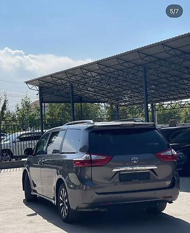 nomadcars net: Toyota Sienna: 2018 г., 3.5 л, Автомат, Бензин, Минивэн — 4