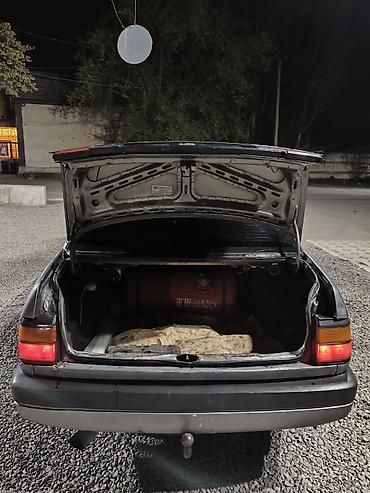 Volkswagen: Volkswagen Passat: 1989 г., 1.8 л, Механика, Газ, Седан — 5