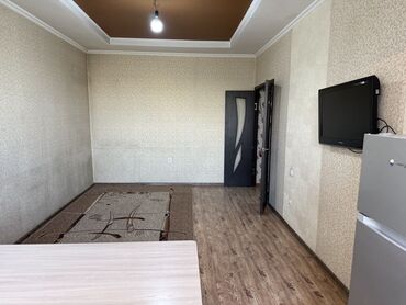 105 серия 3 комнатная: 1 бөлмө, 45 кв. м, 106-серия, 7 кабат, Косметикалык ремонт