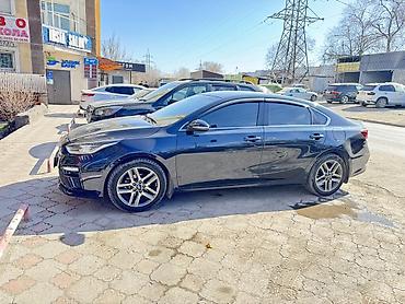 Kia: Kia Cerato: 2019 г., 1.6 л, Автомат, Бензин, Седан — 3