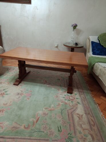 Stilski klub stolovi: Drveni klub-sto, klasičnog dizajna od hrastovine puno drvo sitne — 4