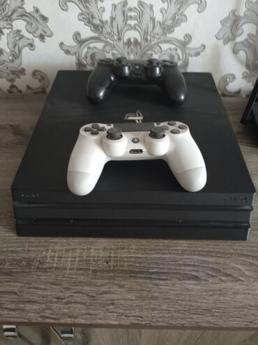ремонт плейстейшен 4: PlayStation 4 Pro (модель CUH-7208B) Характеристики и комплект: -