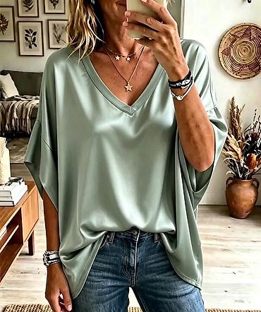 dva srca slike: 07. Bluza za punije
2XL 3XL 4XL 5XL
Cena : 2.400 dinara H — 2