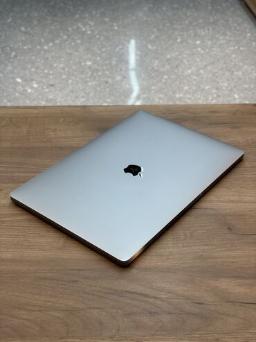 macbook pro 15 2014: Ноутбук, Apple, 32 ГБ ОЭТ, Intel Core i9, 16 ", Колдонулган, эс тутум SSD