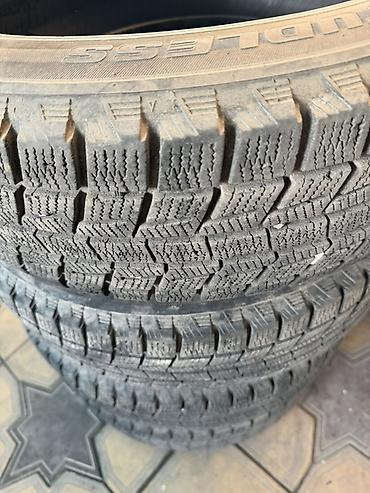 скани: Зимние шины Bridgestone Blizzak Revo1, комплект 4 шт. - Размер — 1