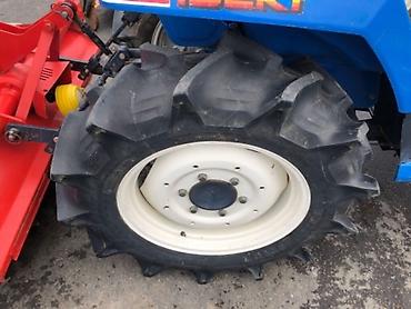 Другие тракторы: Продается японский трактор Iseki TU200, полный привод, с фрезой — 9