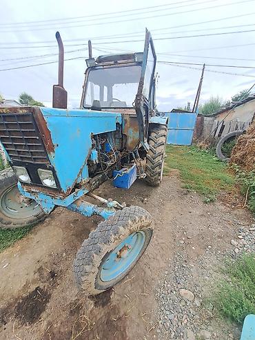 belarus mtz: Трактор колесный (с кабиной), с навесным оборудованием. - Тип — 3