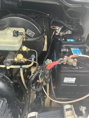 Эвакуаторы: Эвакуатор, Mercedes-Benz, Ломаная — 17