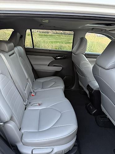 toyota hailender: Toyota Highlander: 2022 г., 2.5 л, Автомат, Гибрид, Кроссовер — 7