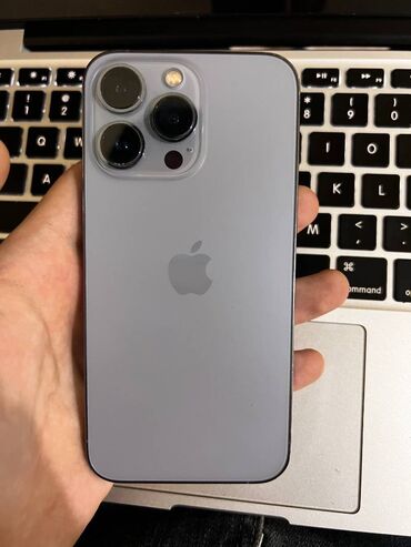 Apple iPhone: IPhone 13 Pro, 256 GB, Sierra Blue