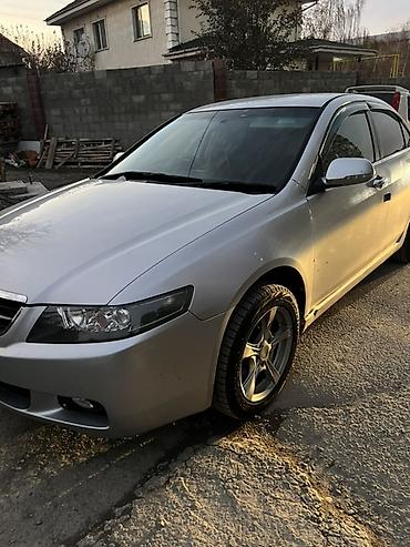Honda: Honda Accord: 2003 г. — 11