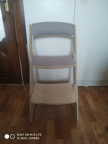 стульчик детский: Растущий стул! с мягкой оббивкой, что очень удобно для детей. стул