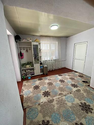 Продажа коттеджей и домов: Дом с двором - Отдельно стоящий одноэтажный дом с входной террасой и — 4