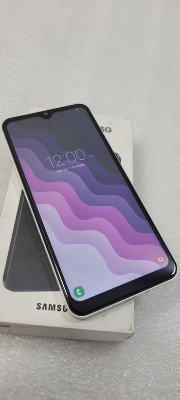 Samsung: Samsung Galaxy A55, Б/у, 256 ГБ, цвет - Белый, 2 SIM — 4