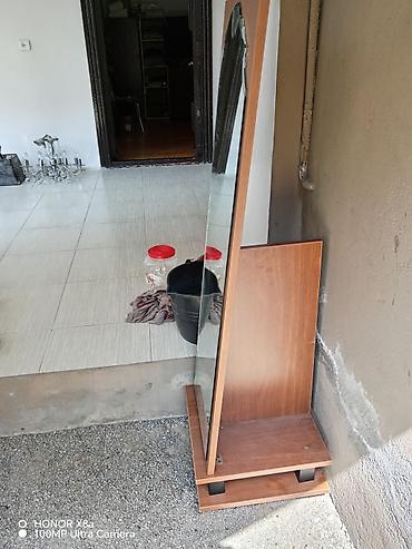 samdanlar ve saat: Güzgü Döşəmə üstü, Çərçivə ilə — 2