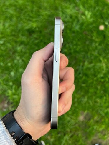 Apple iPhone: IPhone 15 Pro, 128 GB, Natural Titanium, Face ID, Sənədlərlə — 4
