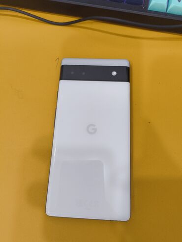 телефон 12 айфон: Google Pixel 6A, Б/у, 128 ГБ, цвет - Белый, 1 SIM, eSIM