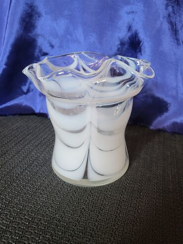 Vaze i saksije: Vaza, Staklo, bоја - Šareno, Novo na lalafo.rs — 5 Vaze i saksije: Vaza, Staklo, bоја - Šareno, Novo — 5