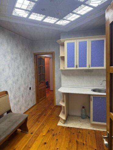 Köhnə tikili: Bakı, Yeni Günəşli Massiv D, 3 otaqlı, Köhnə tikili, 70 kv. m — 10