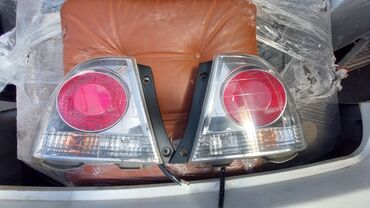 Стоп-сигналы: Комплект стоп-сигналов Toyota 2005 г., Б/у, Оригинал, Япония