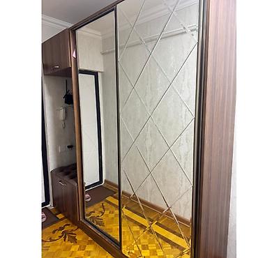 Dolablar: Dehliz dolabi satilir 300 azn.Unvan Ehmedli neapol dairesi.Derinlik 60 — 1