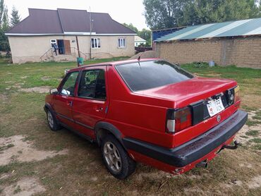 машину в рассрочку без банка: Volkswagen Jetta: 1990 г., 1.8 л, Механика, Бензин, Седан