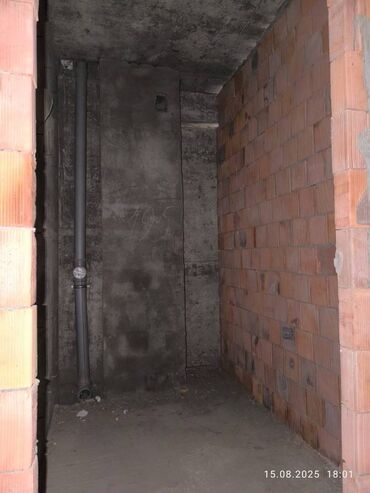 Yeni tikili: 8-ci kilometr, 3 otaqlı, Yeni tikili, m. Neftçilər, 91 kv. m — 10