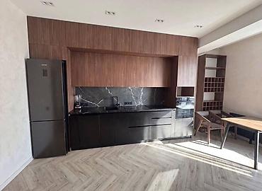 микрорайон квартиры 9: 3 комнаты, 90 м², Элитка, 7 этаж, Дизайнерский ремонт — 4
