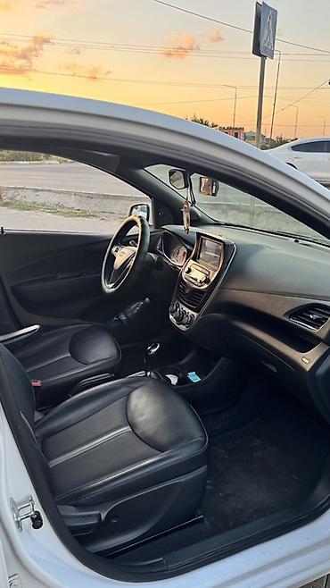 spark 7: Chevrolet Spark: 2021 г., 1 л, Автомат, Бензин, Хэтчбэк — 5