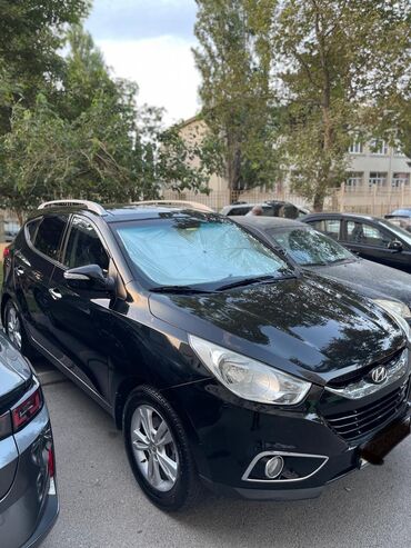 Hyundai: Hyundai ix35: 2.4 l | 2013 il Ofrouder/SUV — 2