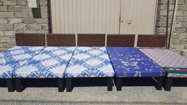 Çarpayılar: Kravat Təzə hazırları var Çatdırılma var Bir nəfərlik kravat 60 manat — 6