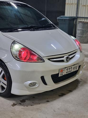 ваз лада 21011: Honda Fit: 2002 г., 1.3 л, Автомат, Бензин, Хэтчбэк — 1